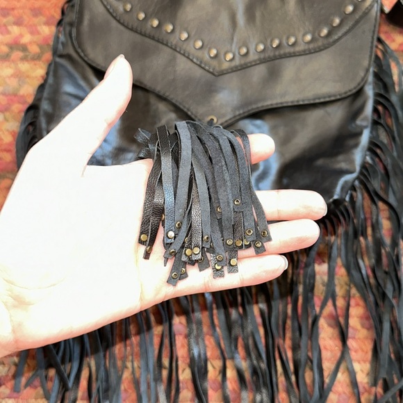SCULLY BLACK FRINGE CROSSBODY WESTERN PURSE - Picture 5 of 8